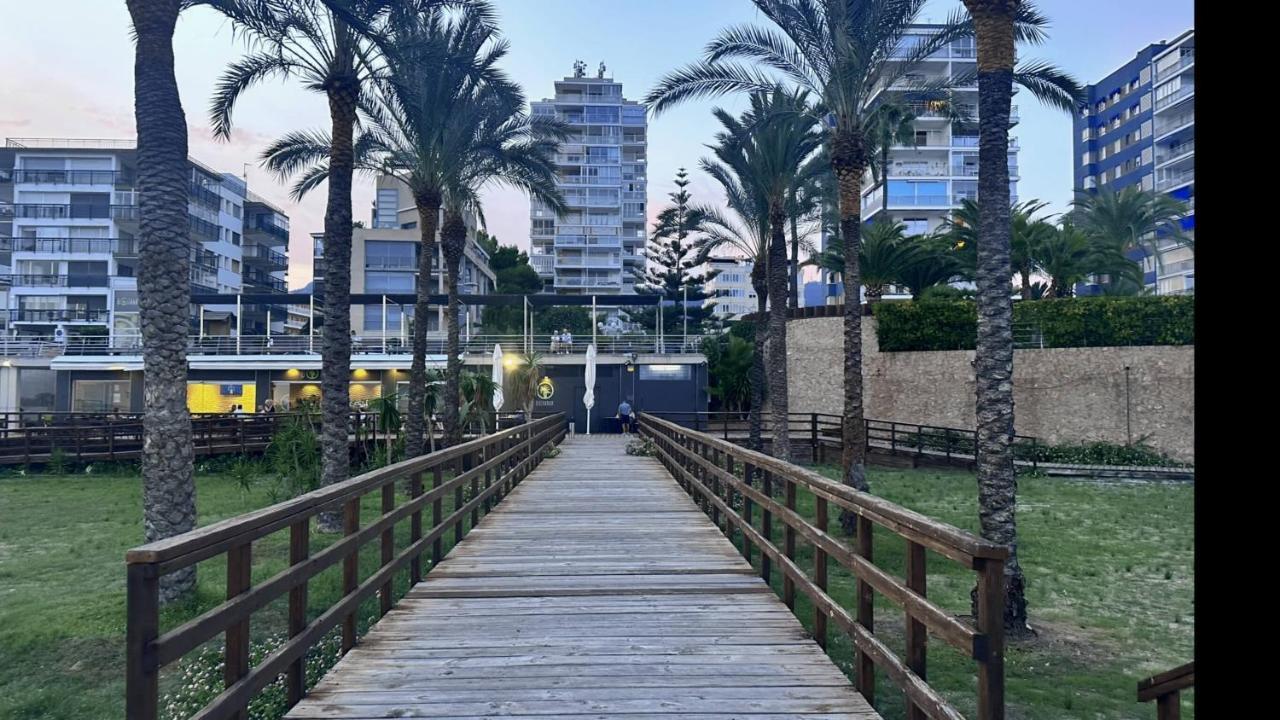 Piso A Pie De Playa Con Piscina Y Vistas Al Mar Appartement Benicàssim Buitenkant foto